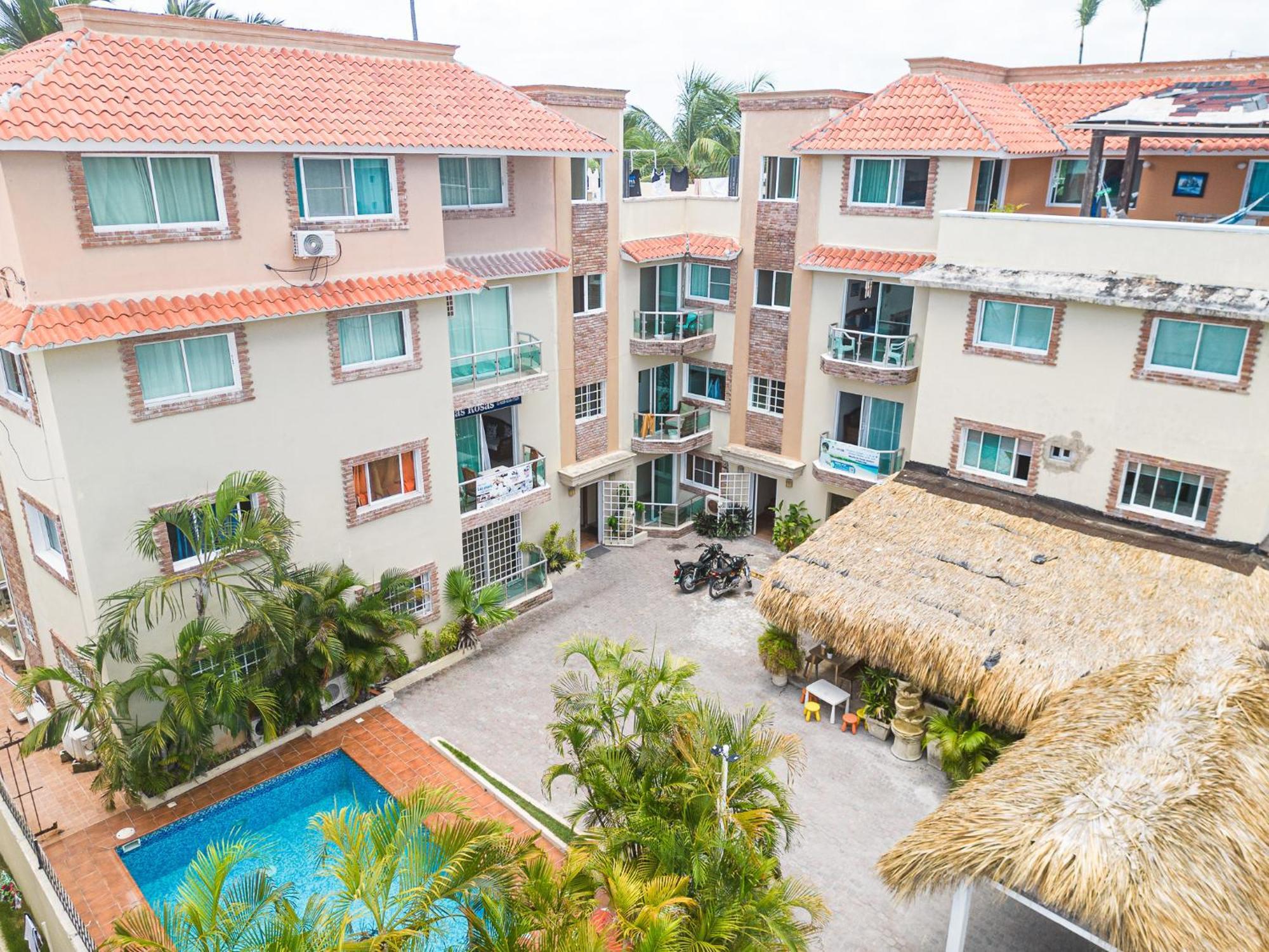 Hostal Las Rosas De Punta Cana Bagian luar foto