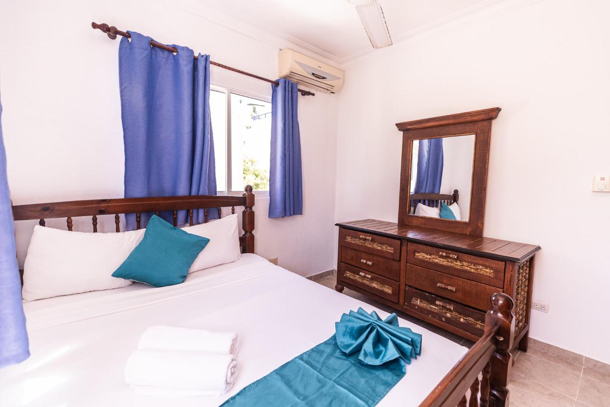 Hostal Las Rosas De Punta Cana Bagian luar foto