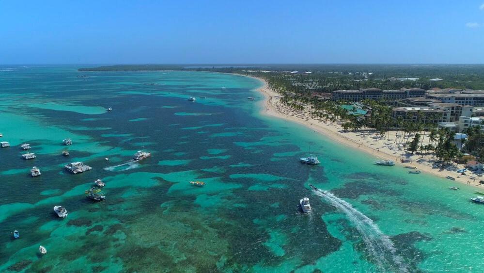 Hostal Las Rosas De Punta Cana Bagian luar foto